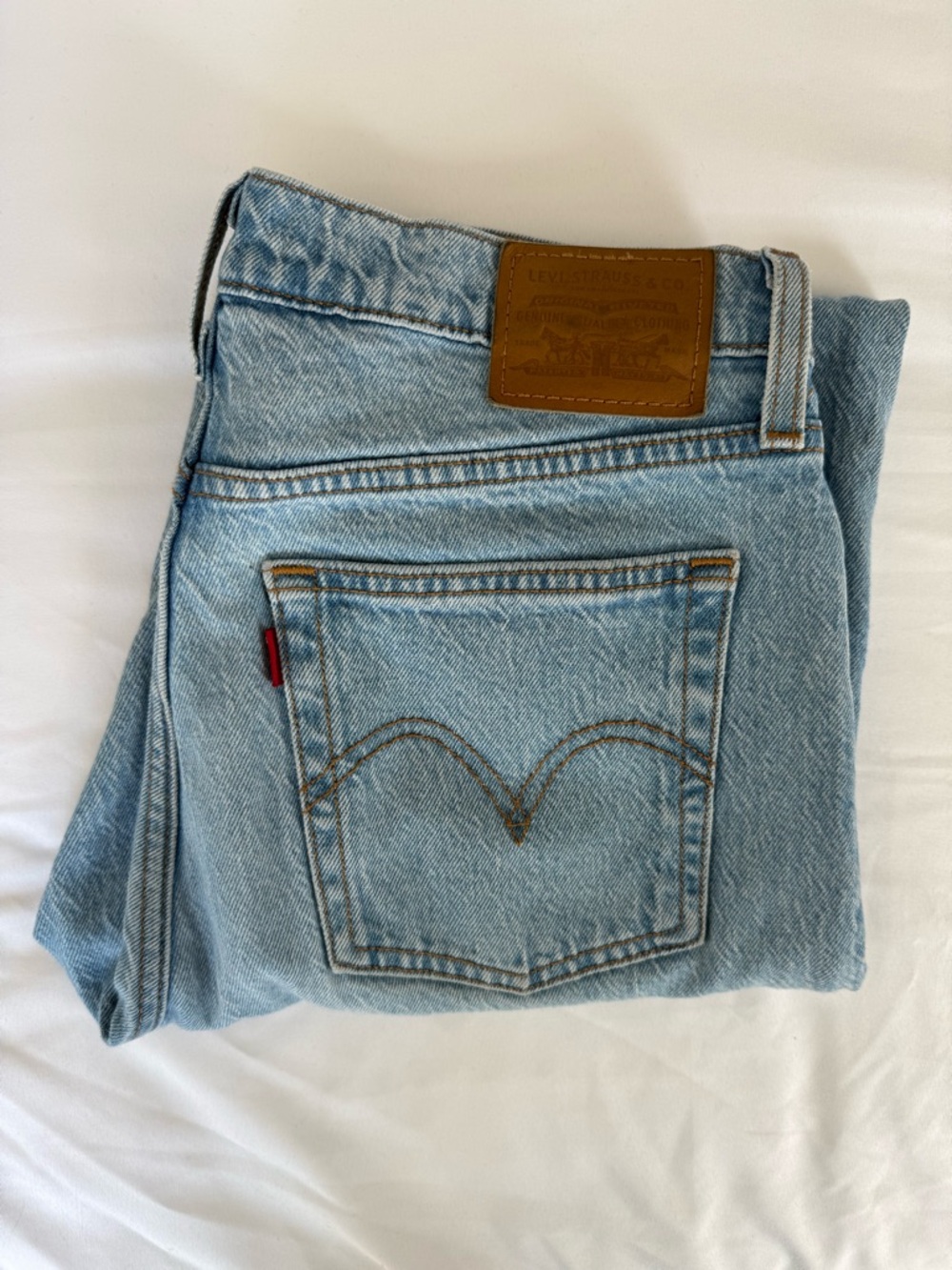 Levi's wedgie straight 28x28